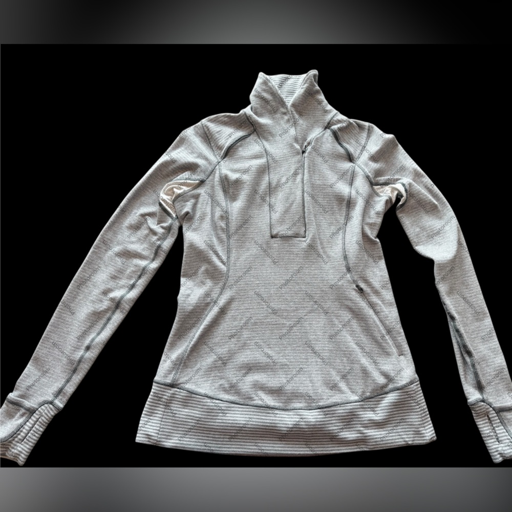 lululemon athletica Light Gray High-Collar Sweatshirt